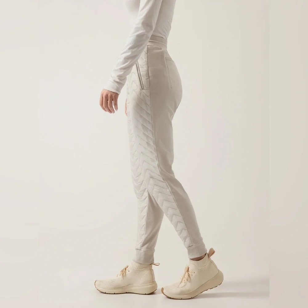 Athleta Apres Ski Down Solstice Quilted Jogger Pants in Abalone Grey | Size 8 - Picture 2 of 16